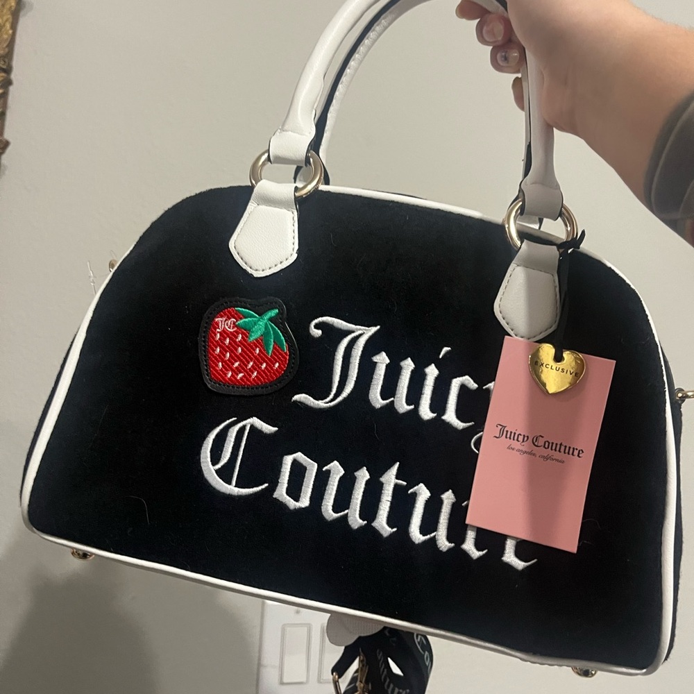 Perfect Condition NWT Juicy Couture Black and White Satchel Elegant Design